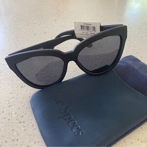 LE SPECS Liar Liar Polarized Black Cat-Eye Sunglasses